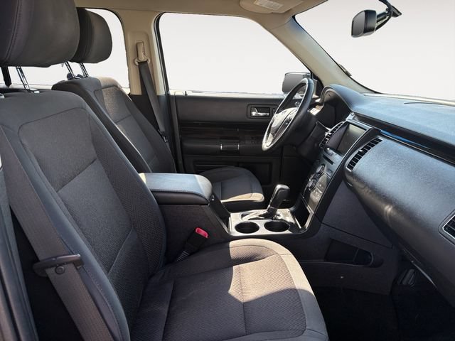 Used 2015 Ford Flex SEL w/ Class III Trailer Tow Package FWD image 14