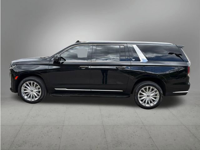 Used 2022 Cadillac Escalade ESV Luxury AWD/4WD image 2