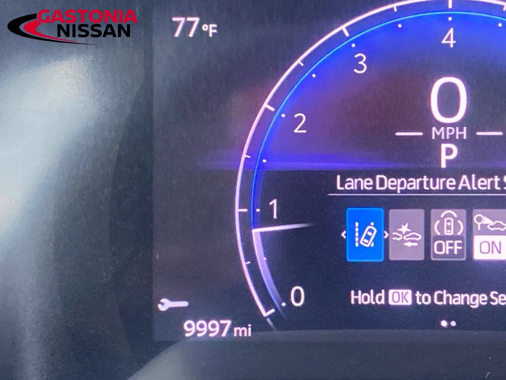 Used 2026 Toyota Corolla Cross L FWD image 25