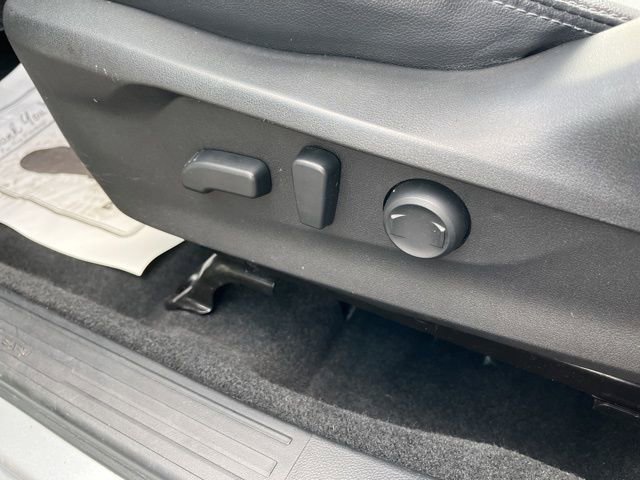 Used 2020 Subaru Forester Limited w/ Popular Package #3 image 11