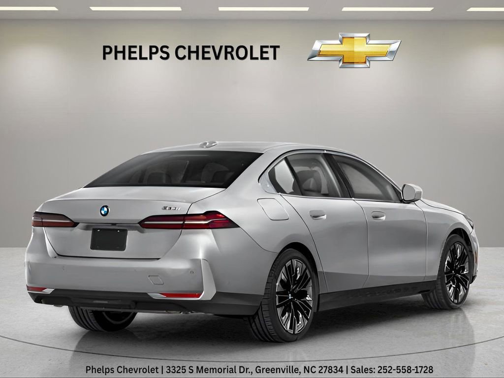 Used 2025 BMW 530i xDrive image 7