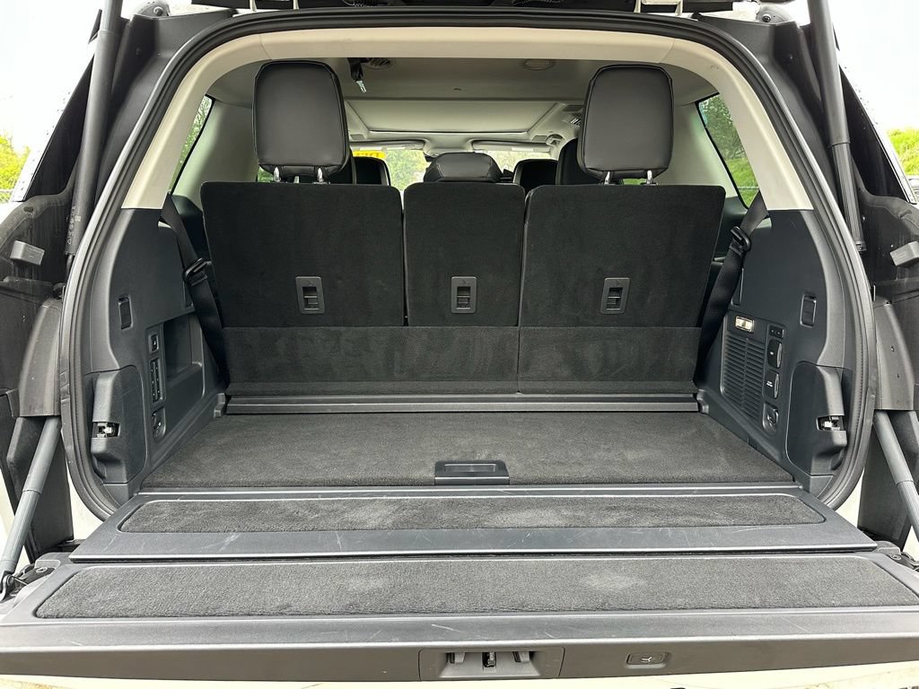 New 2025 Lincoln Navigator Reserve AWD/4WD image 26