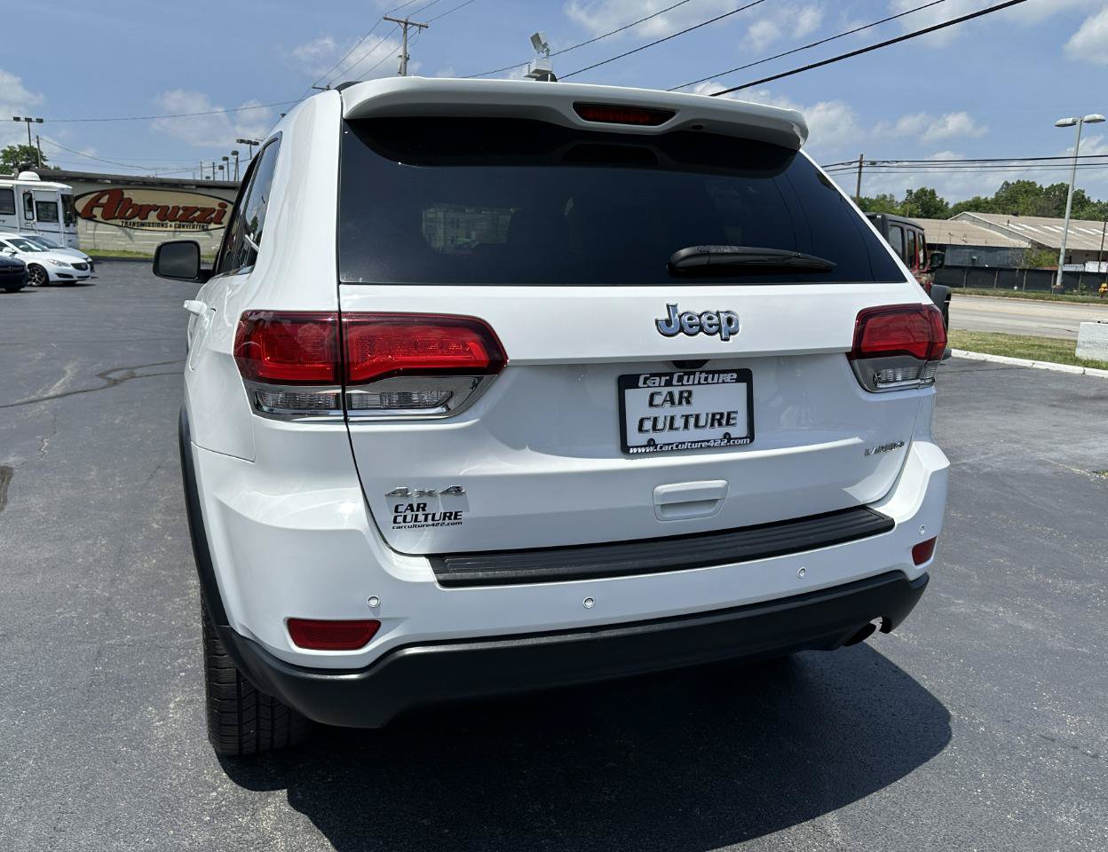 Used 2021 Jeep Grand Cherokee Laredo X AWD/4WD image 12