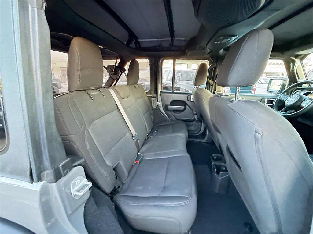 Used 2021 Jeep Wrangler Unlimited Sport image 30