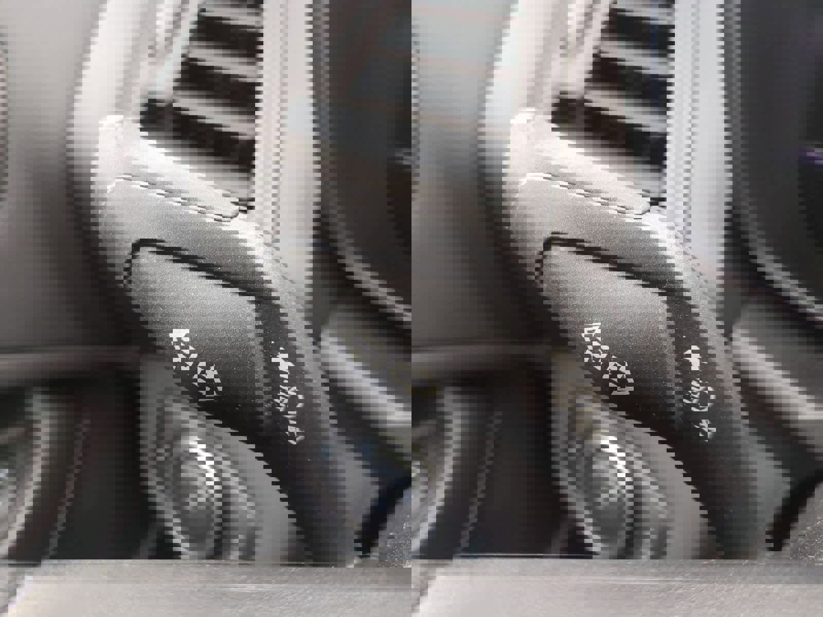 Used 2017 Ford C-MAX SE image 26