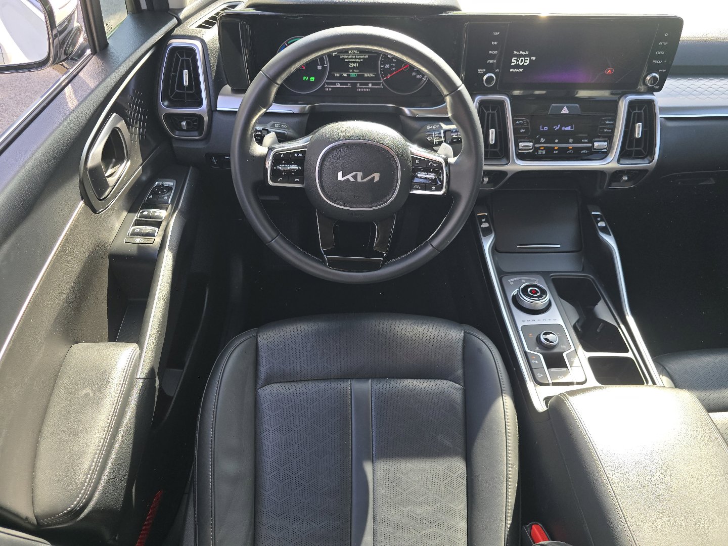 Used 2023 Kia Sorento EX AWD/4WD image 25