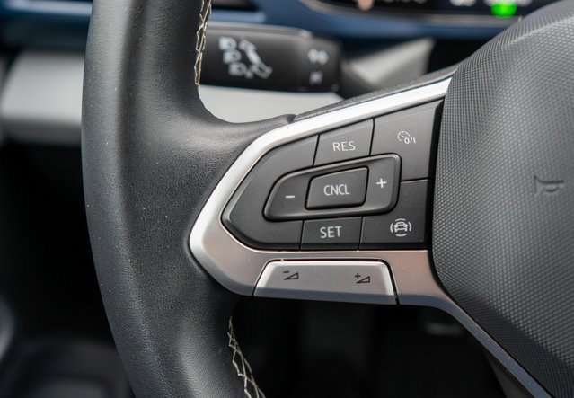 Used 2022 Volkswagen Taos SE image 23