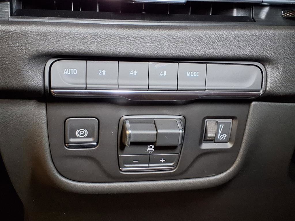 New 2026 Cadillac Escalade ESV Luxury image 17