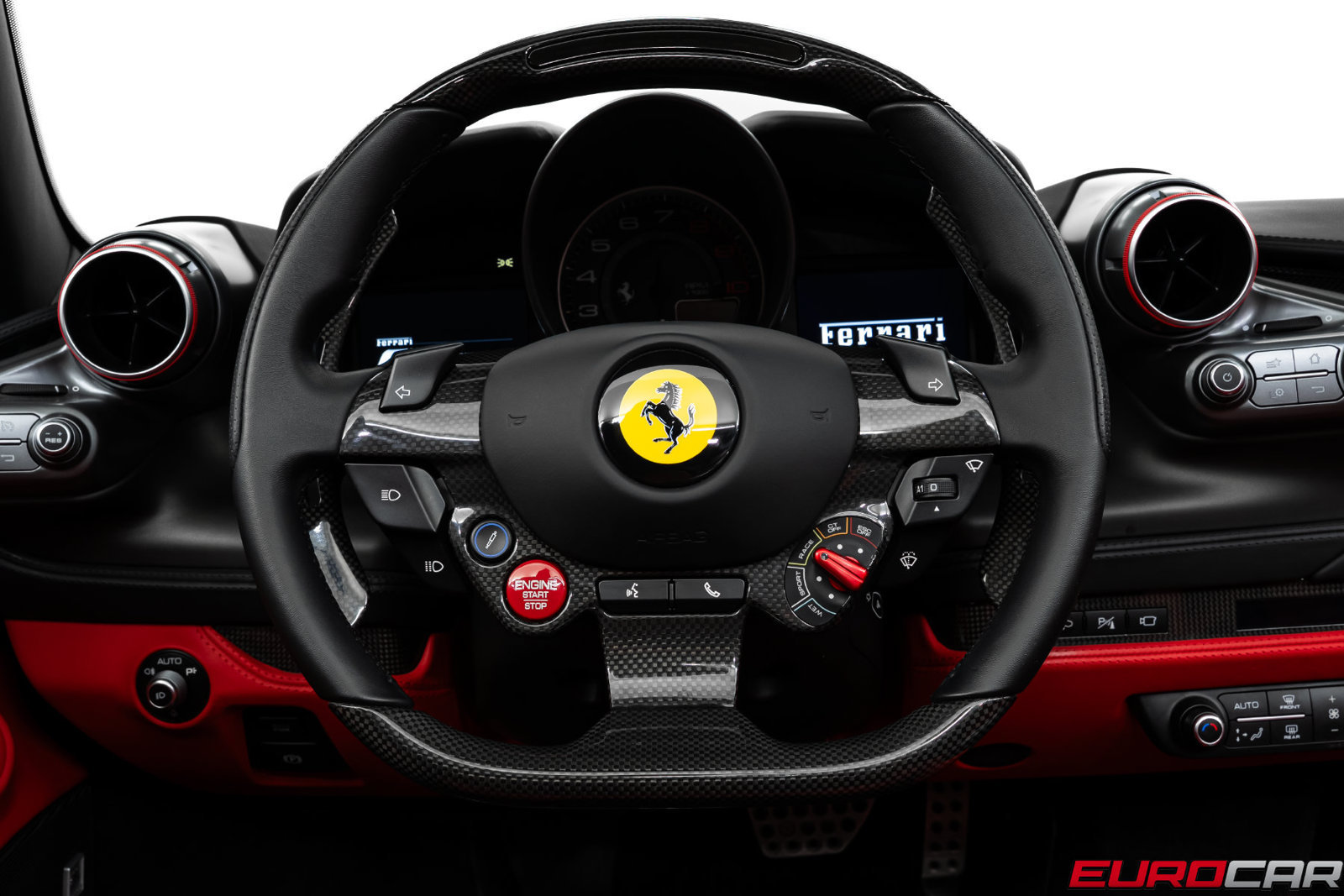 Used 2022 Ferrari F8 Tributo RWD image 39