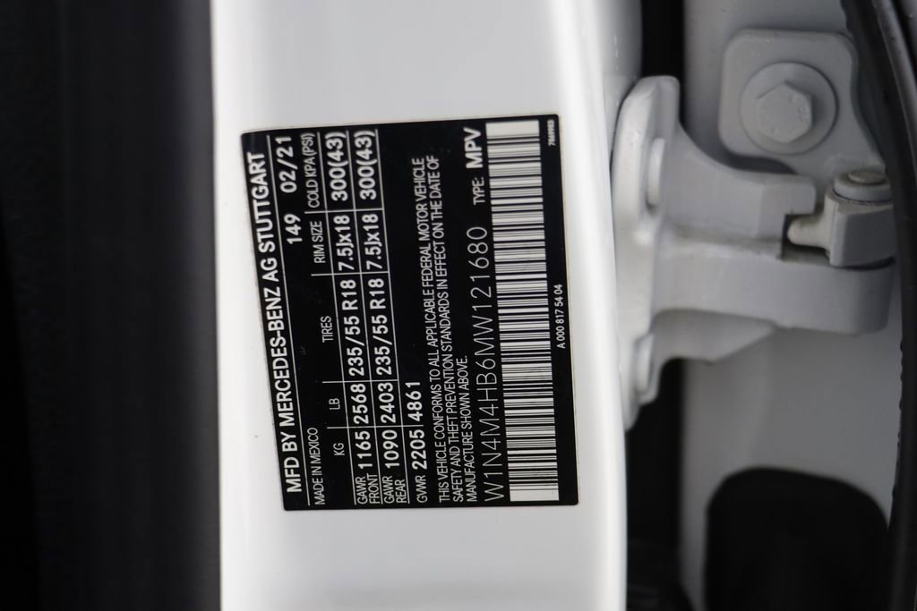 Used 2021 Mercedes-Benz GLB 250 4MATIC image 24