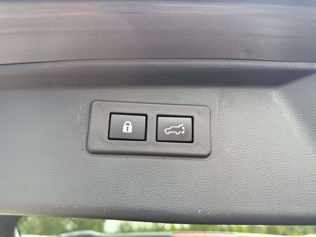 Used 2023 Subaru Outback Limited AWD/4WD image 13