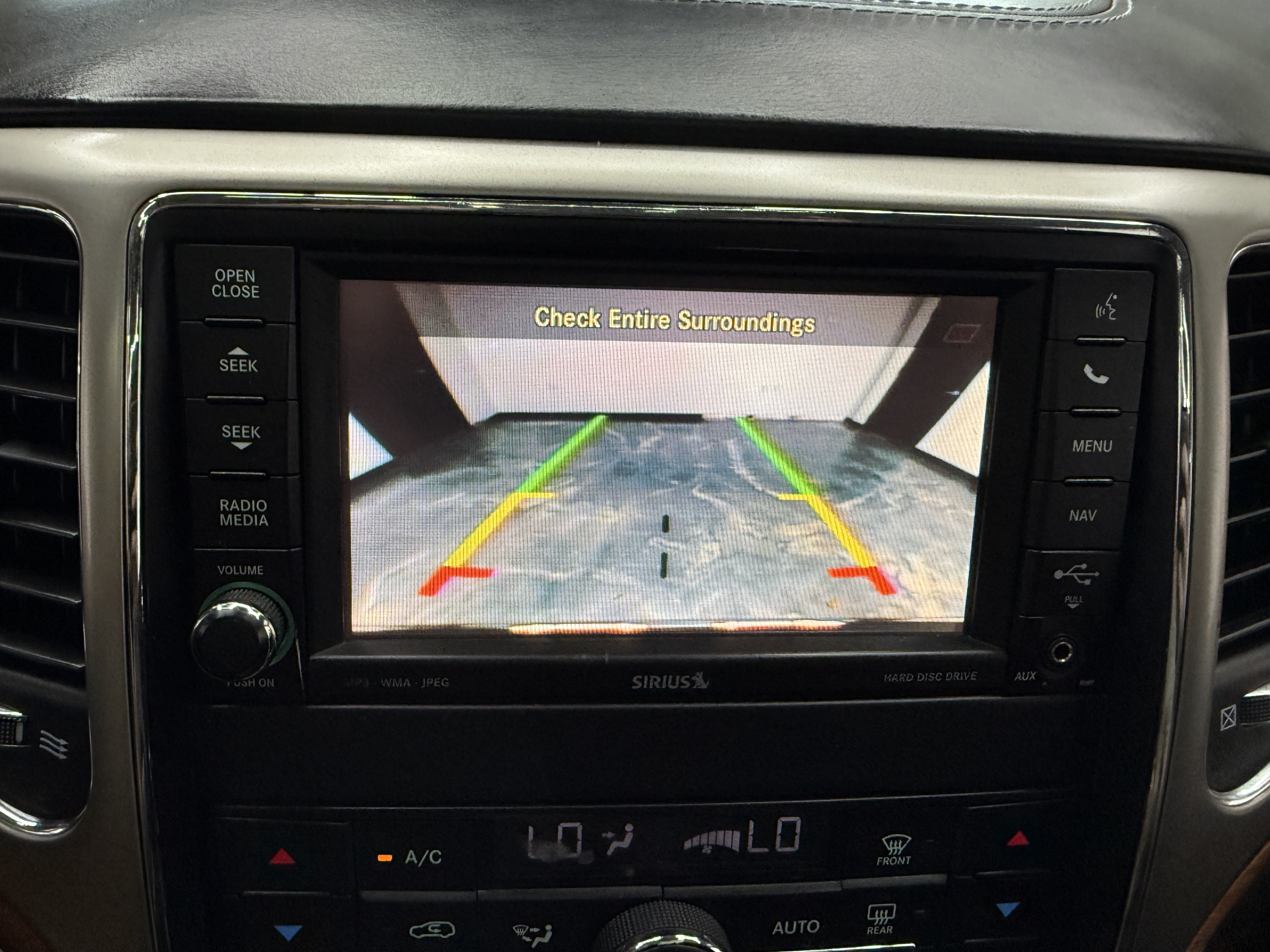 Used 2012 Jeep Grand Cherokee Overland AWD/4WD image 16