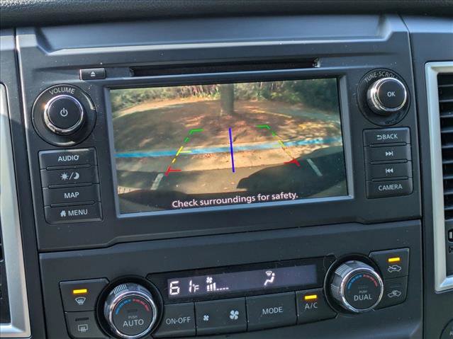 Used 2019 Nissan Titan SL w/ Midnight Edition image 12