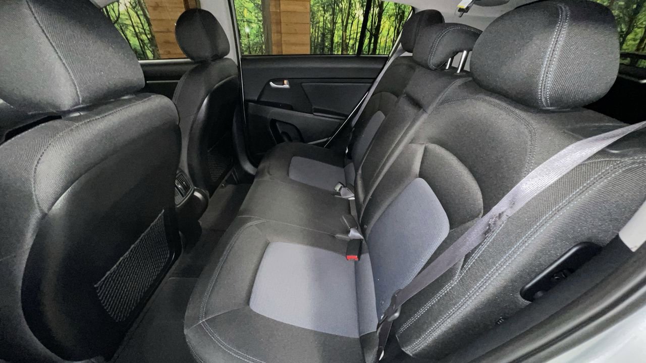 Used 2016 Kia Sportage LX image 29