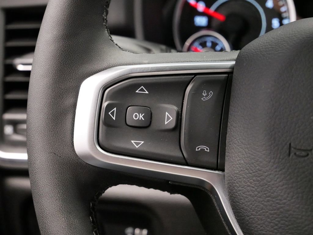 Certified 2025 RAM 1500 Big Horn image 24
