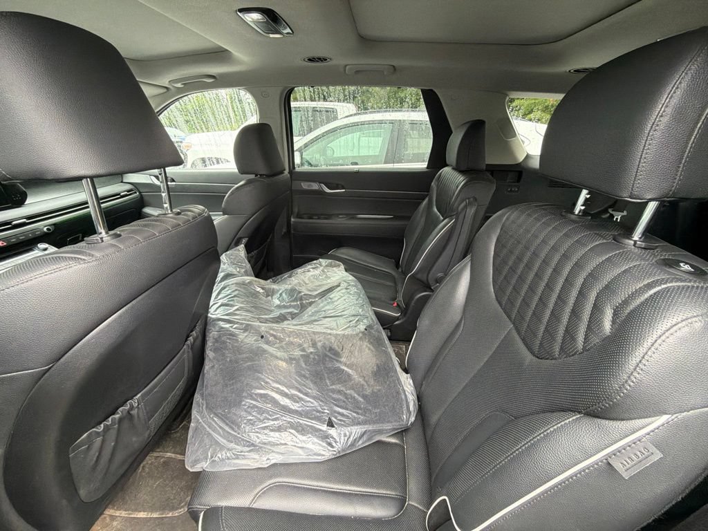Used 2024 Hyundai Palisade Limited AWD/4WD image 8