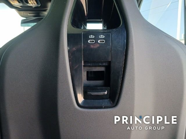 New 2023 BMW iX xDrive50 w/ Premium Package image 14