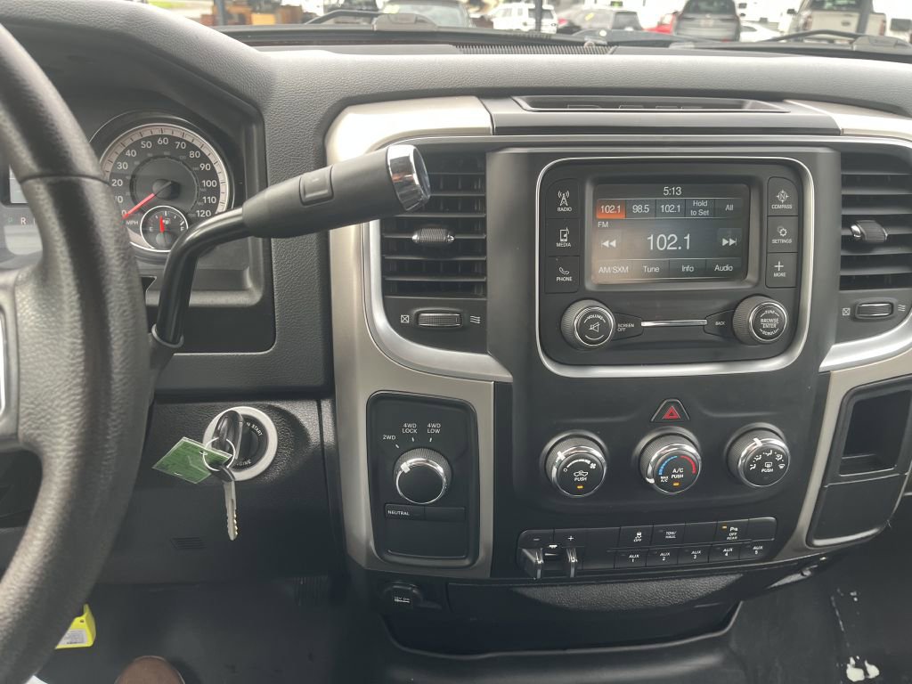 Used 2018 RAM 2500 SLT w/ Snow Chief Group AWD/4WD image 21