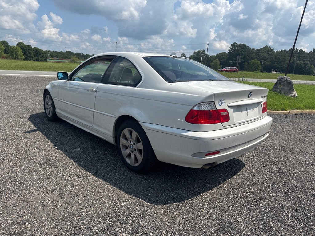 Used 2005 BMW 325Ci Coupe image 10