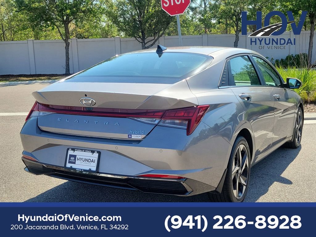 Certified 2023 Hyundai Elantra Limited image 7