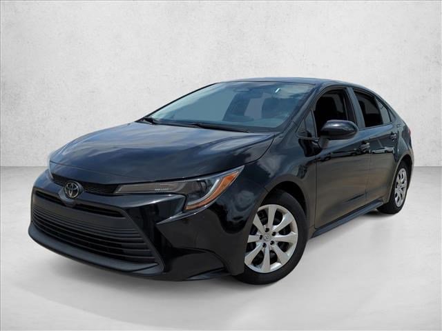 Certified 2023 Toyota Corolla LE image 1