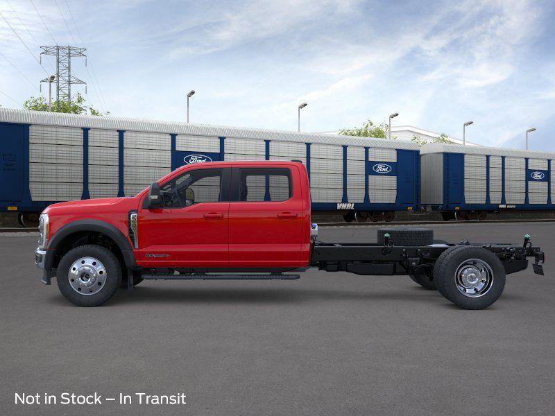 New 2026 Ford F550 4x4 Crew Cab image 4