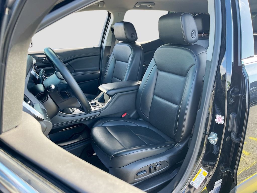 Used 2023 GMC Acadia SLT image 22