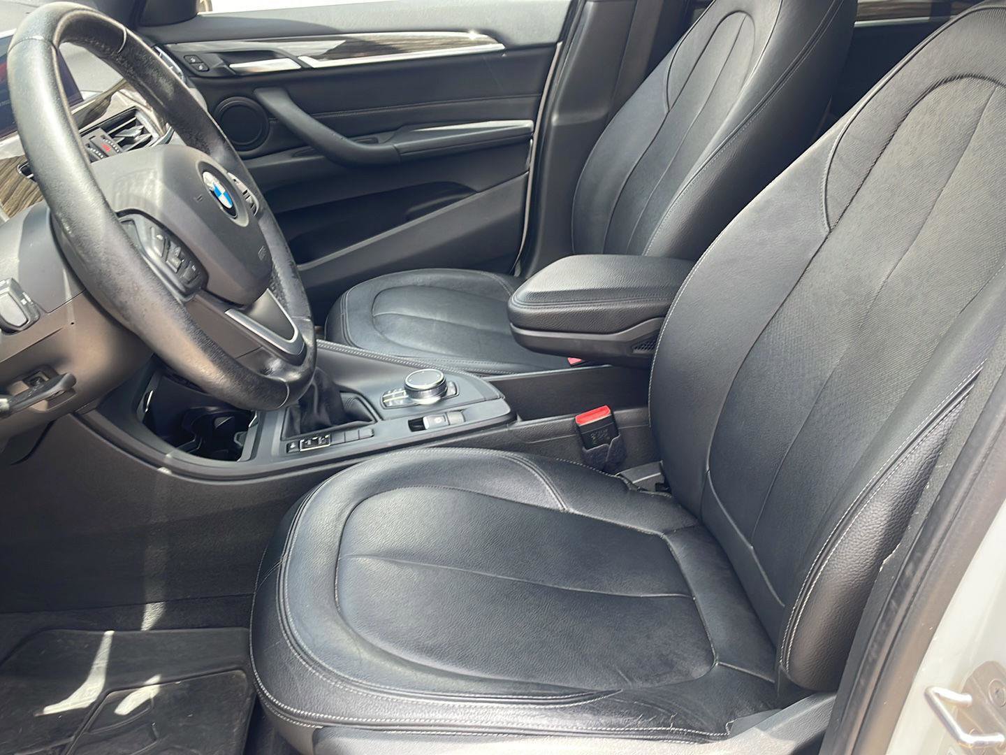 Used 2018 BMW X1 sDrive28i FWD image 3