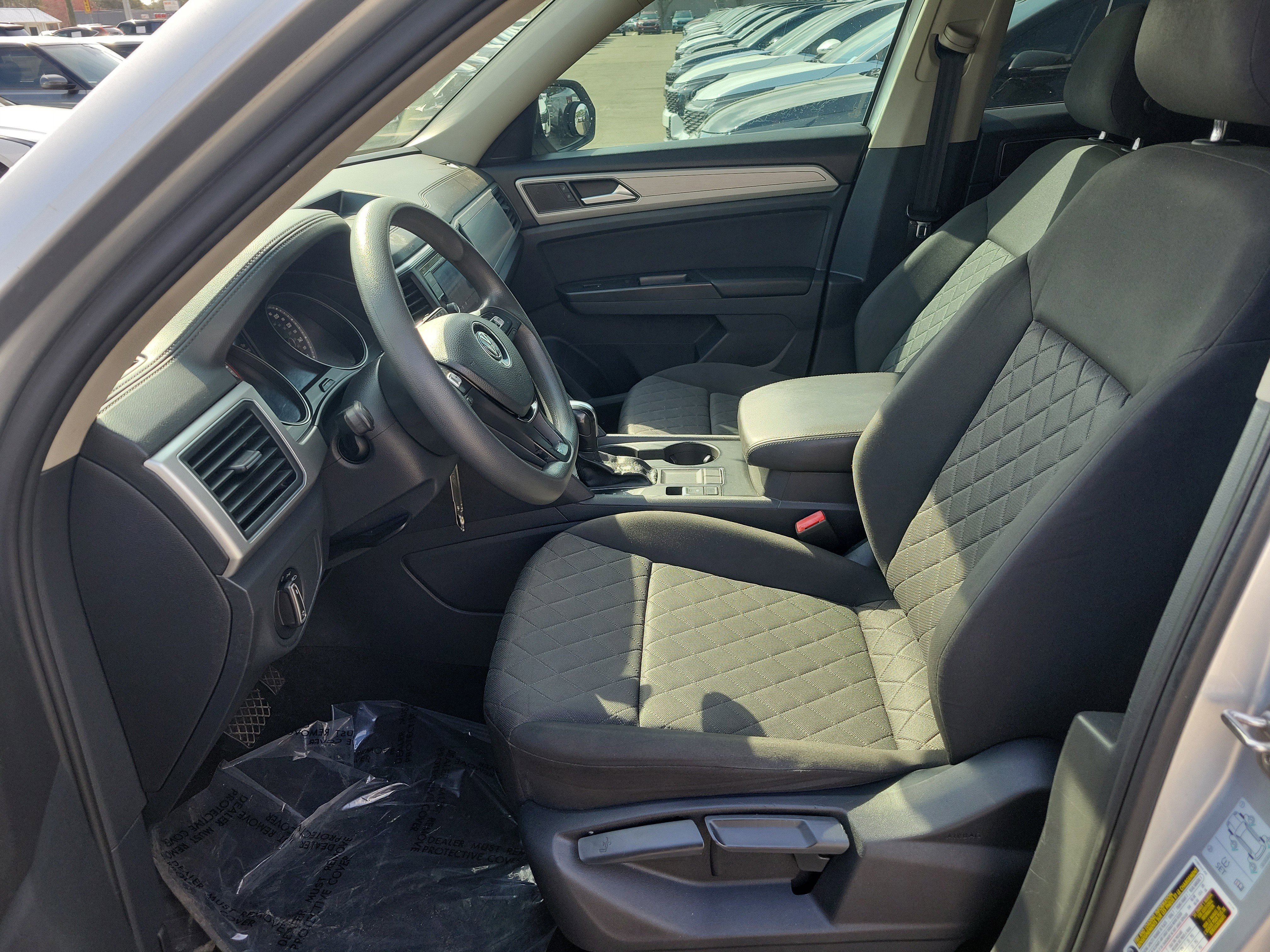 Used 2018 Volkswagen Atlas S image 21