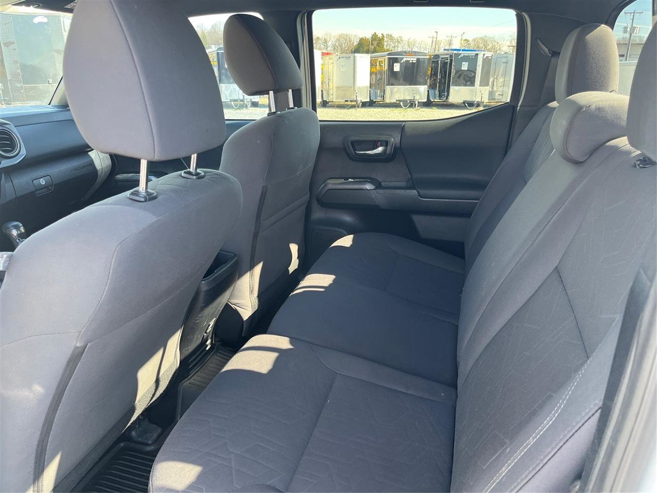 Used 2019 Toyota Tacoma TRD Sport image 10