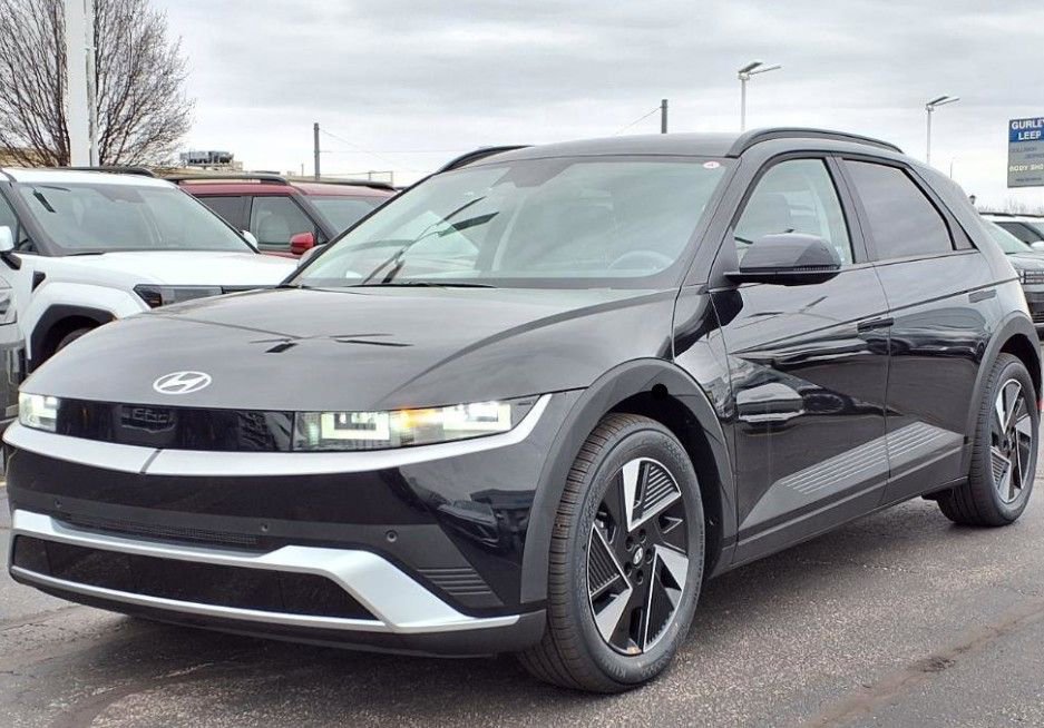 Used 2025 Hyundai Ioniq 5 SEL