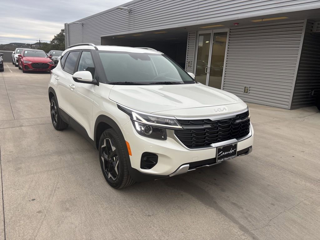 Used 2025 Kia Seltos S image 3