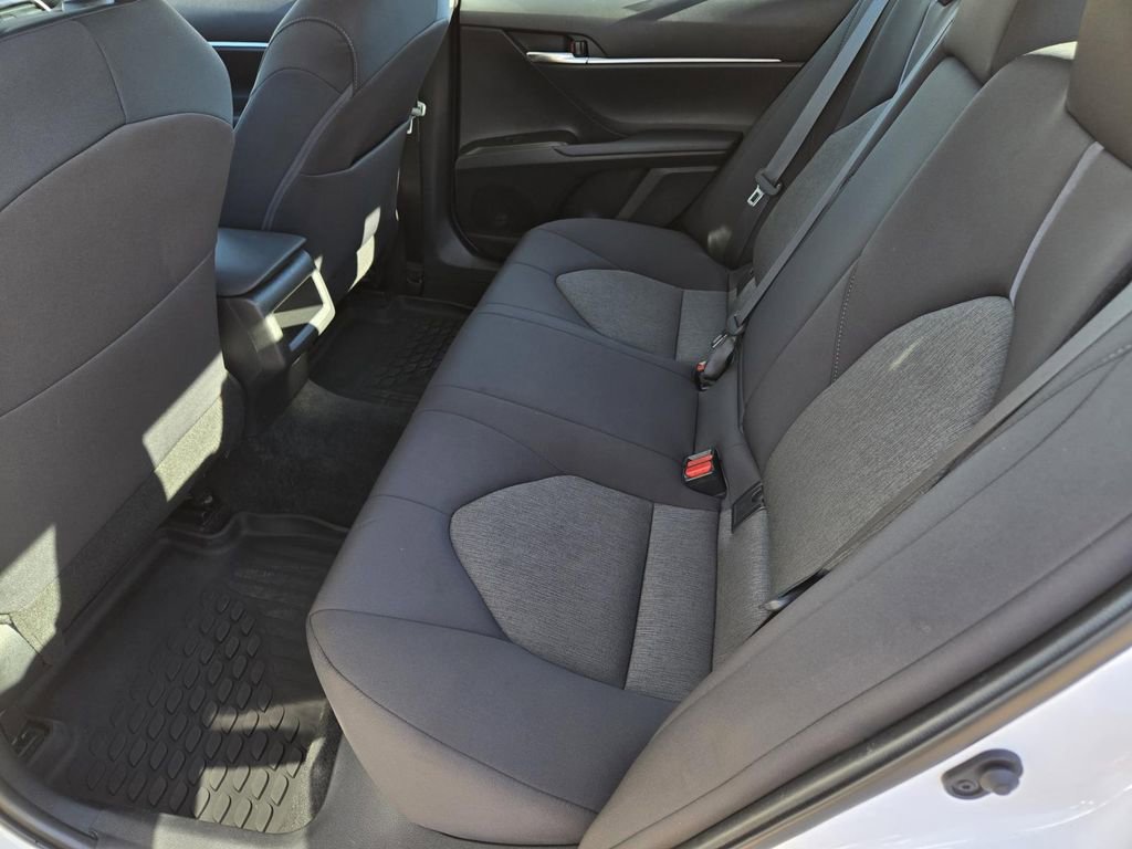 Used 2023 Toyota Camry LE image 20