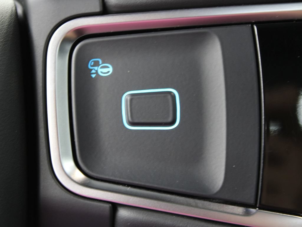 Used 2025 Ford Expedition Max Platinum w/ Stealth Appearance Package AWD/4WD image 63