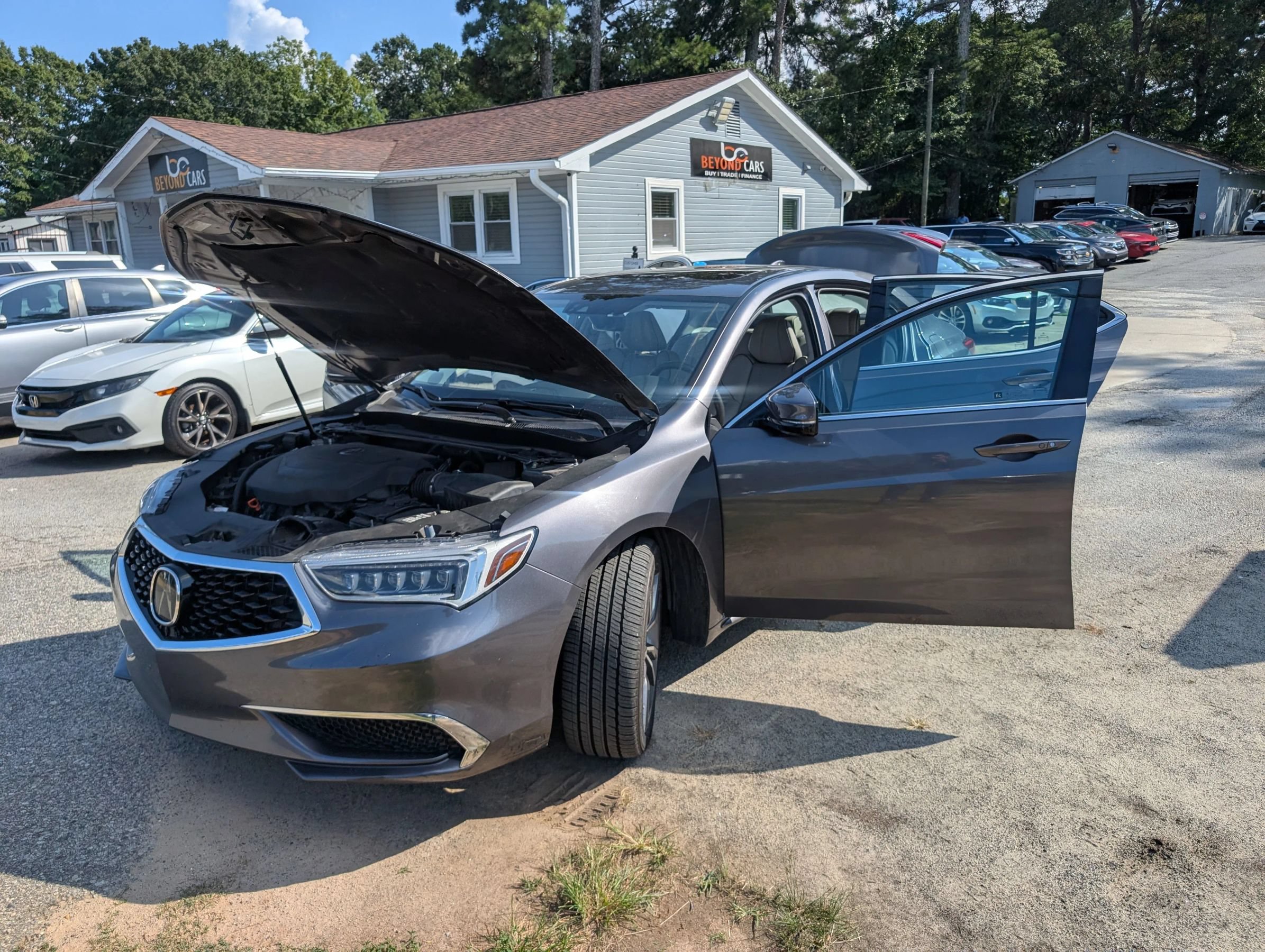 Used 2019 Acura TLX w/ Technology Package FWD image 13