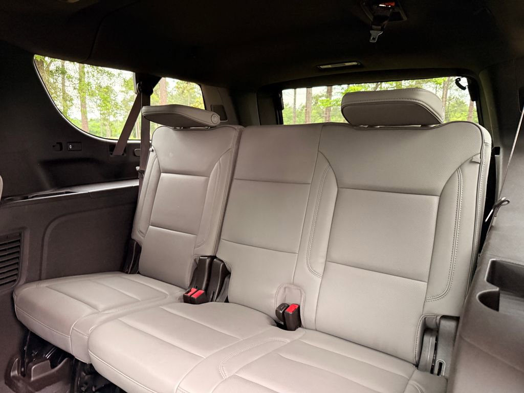 Used 2022 GMC Yukon XL SLT w/ SLT Premium Package AWD/4WD image 31