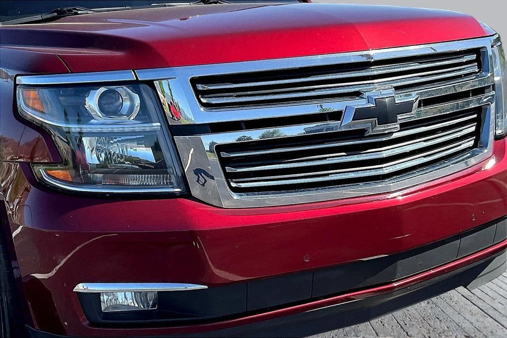 Used 2018 Chevrolet Tahoe Premier AWD/4WD image 32