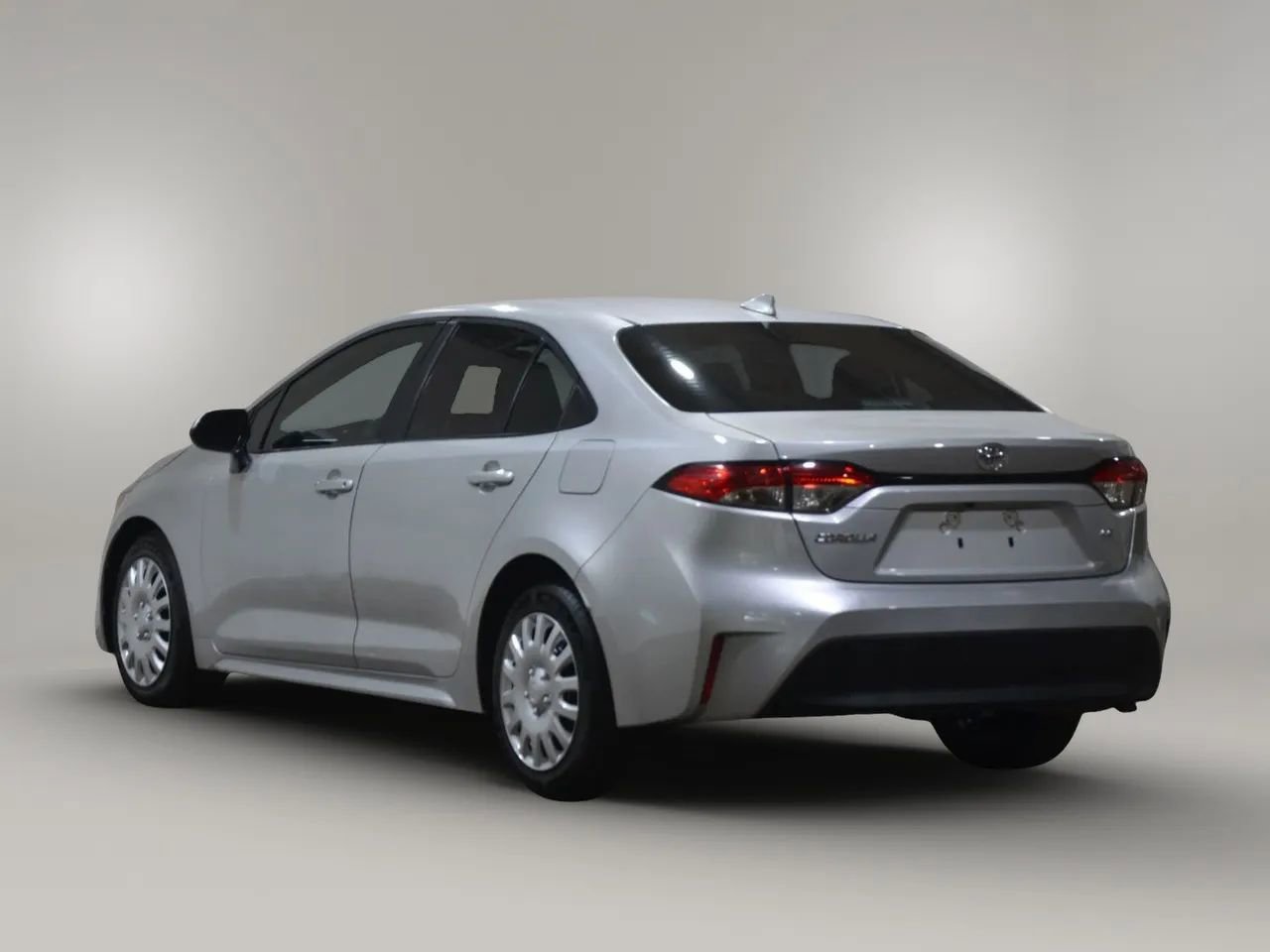 Used 2024 Toyota Corolla LE image 14