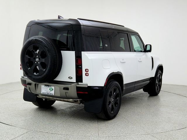 Certified 2023 Land Rover Defender 110 X-Dynamic SE image 5