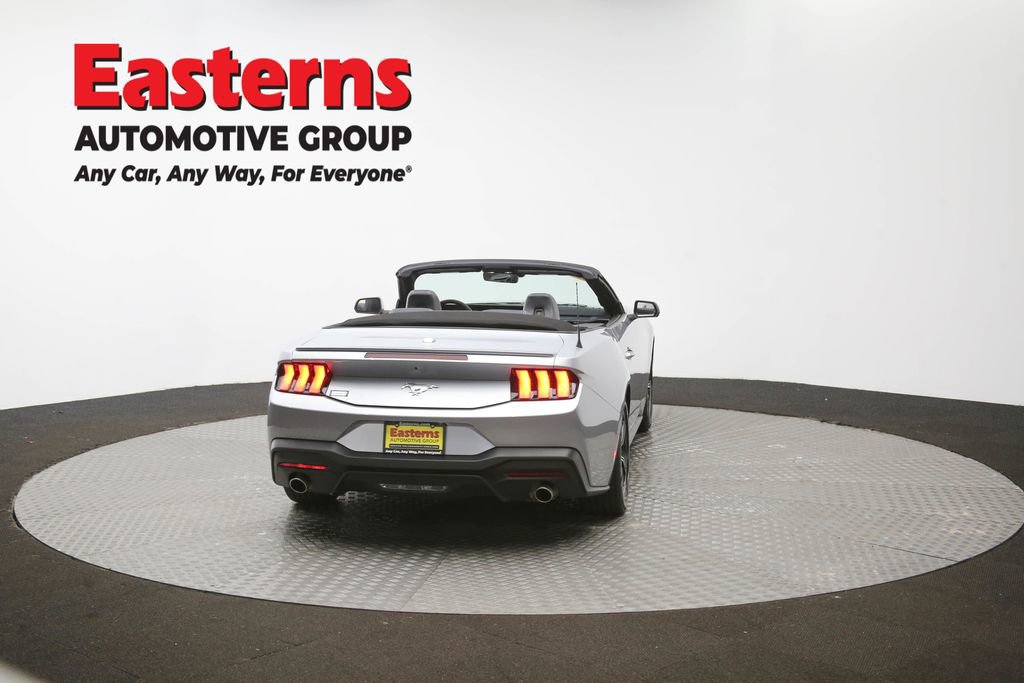 Used 2025 Ford Mustang Premium RWD image 35
