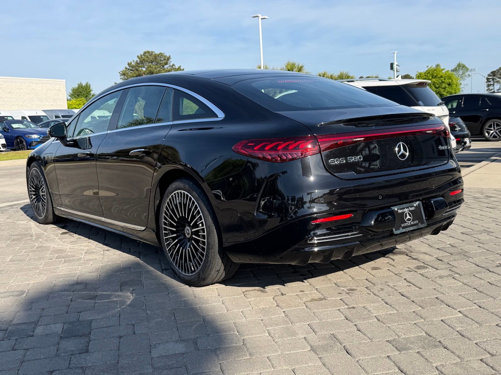 Certified 2023 Mercedes-Benz EQS 580 4MATIC Sedan image 11