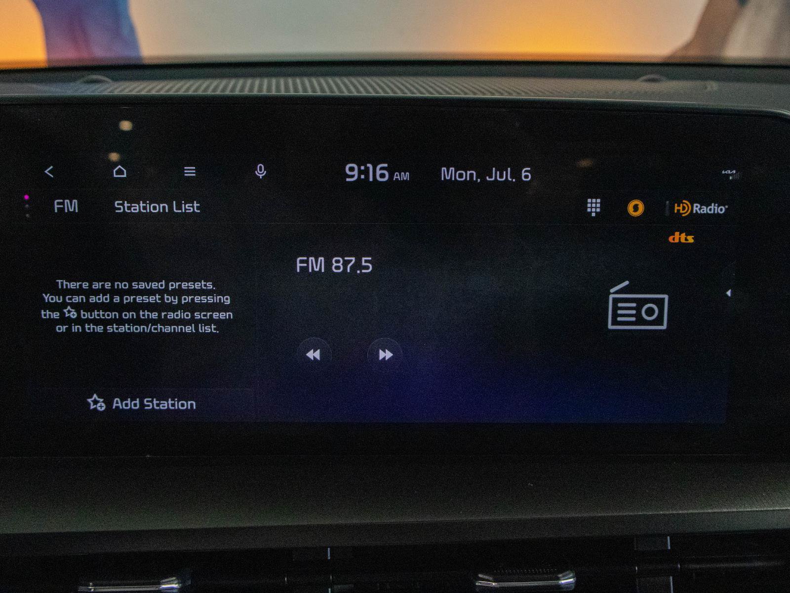 Used 2024 Kia Telluride S w/ S Sunroof Package FWD image 9