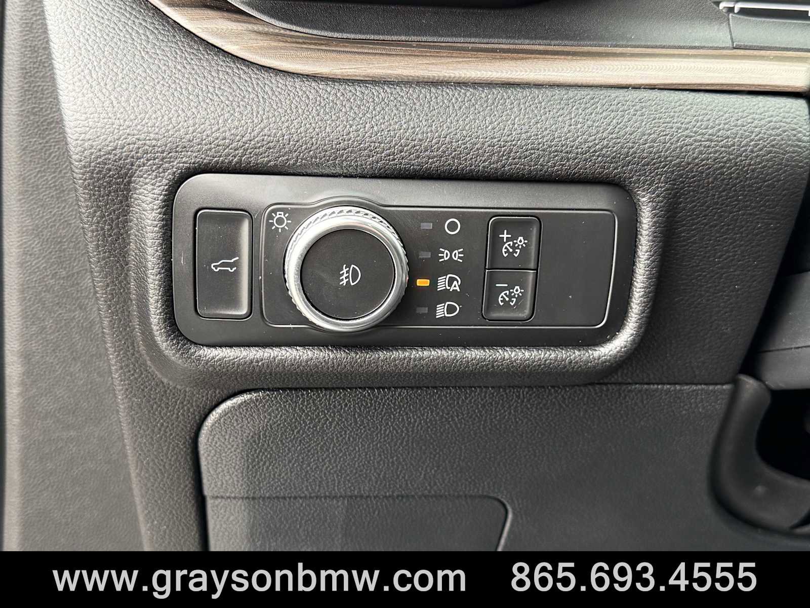 Used 2022 Ford Explorer Limited image 25