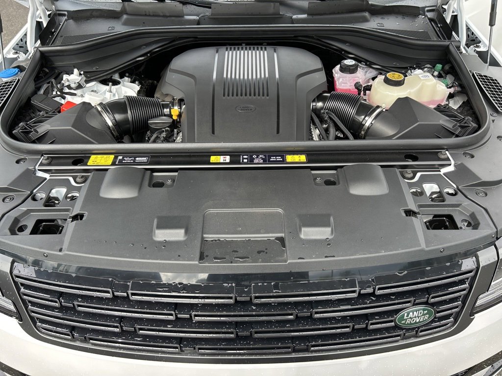 New 2025 Land Rover Range Rover Sport Dynamic SE image 29