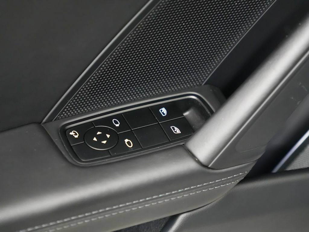 Certified 2023 Porsche 911 Carrera S RWD image 20