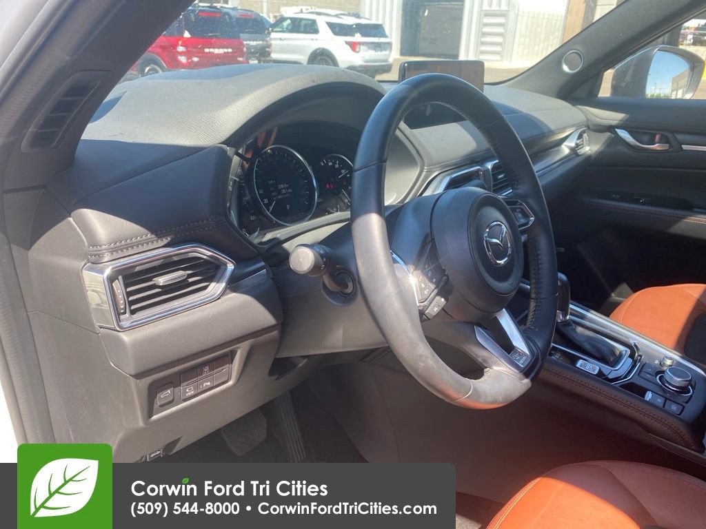 Used 2025 MAZDA CX-5 Carbon Edition AWD/4WD image 2