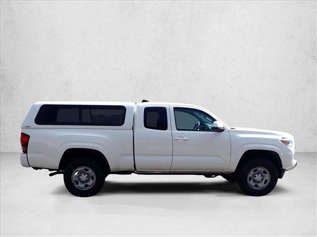 Used 2023 Toyota Tacoma SR AWD/4WD image 4