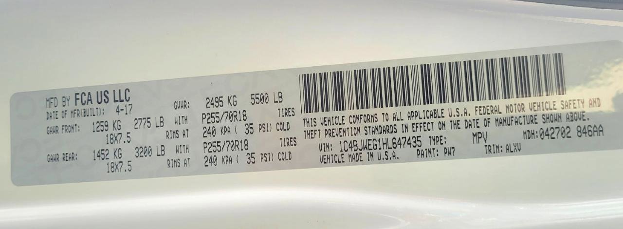 Used 2017 Jeep Wrangler Unlimited Sahara w/ Connectivity Group image 36