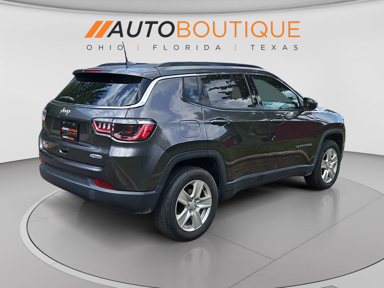 Used 2022 Jeep Compass Latitude AWD/4WD image 5