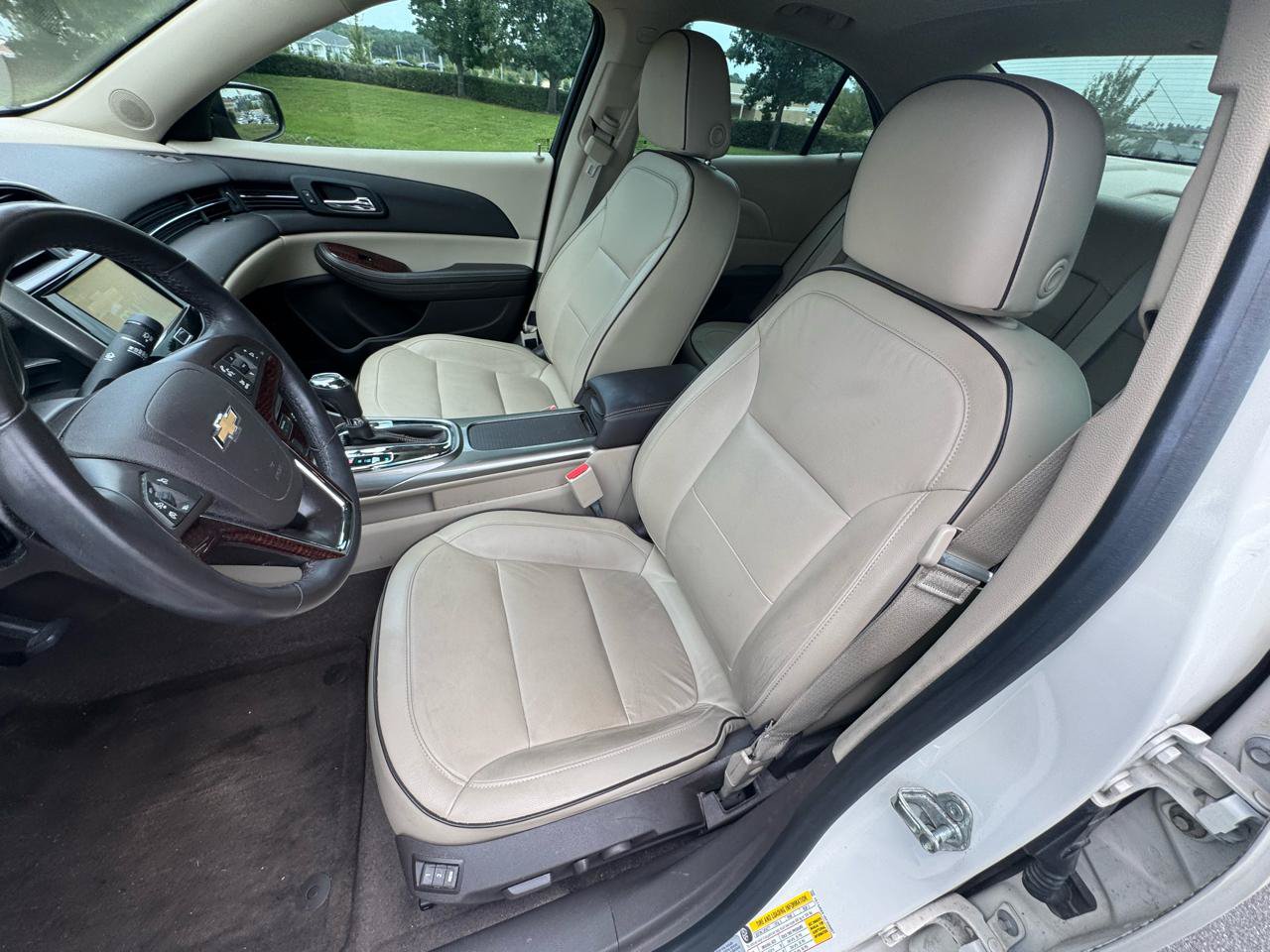 Used 2013 Chevrolet Malibu LTZ FWD image 25